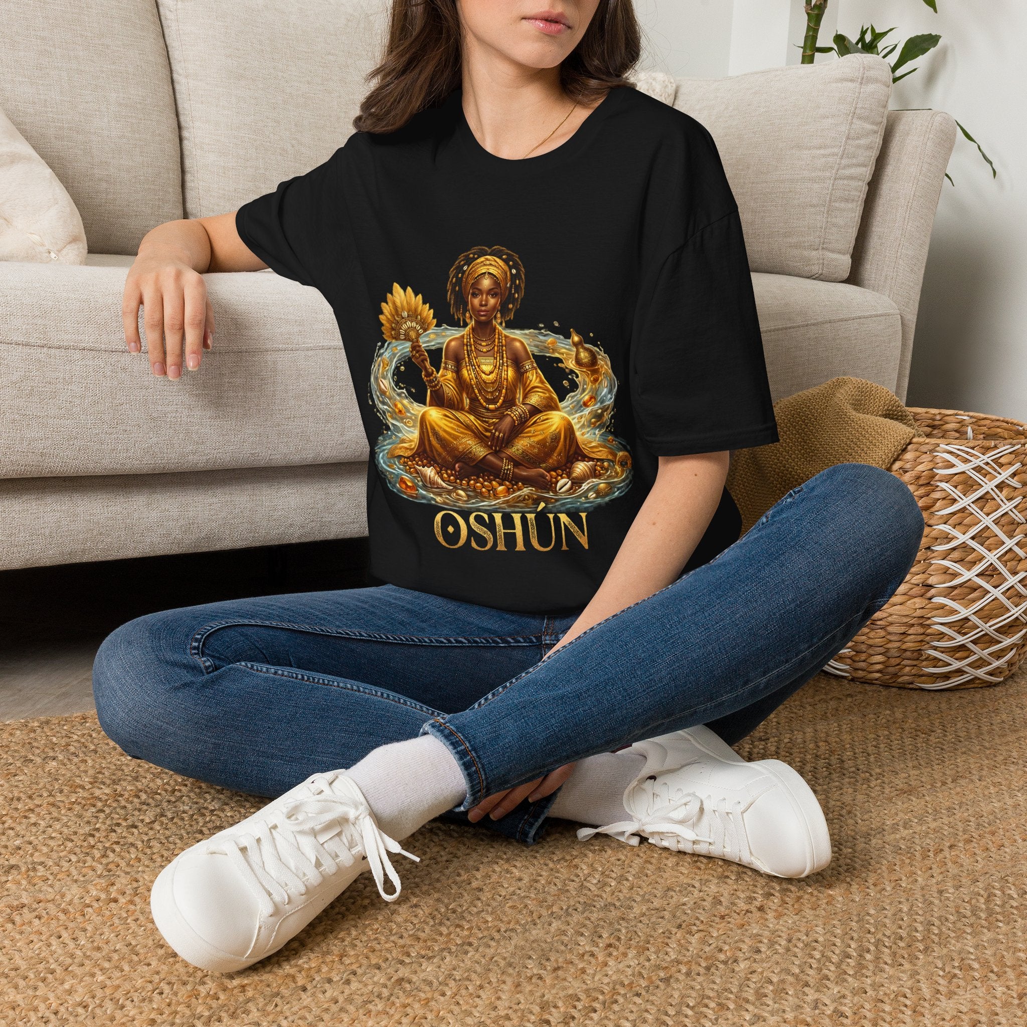 Camiseta Oshún “Amor, Belleza y Prosperidad” — Unisex Softstyle
