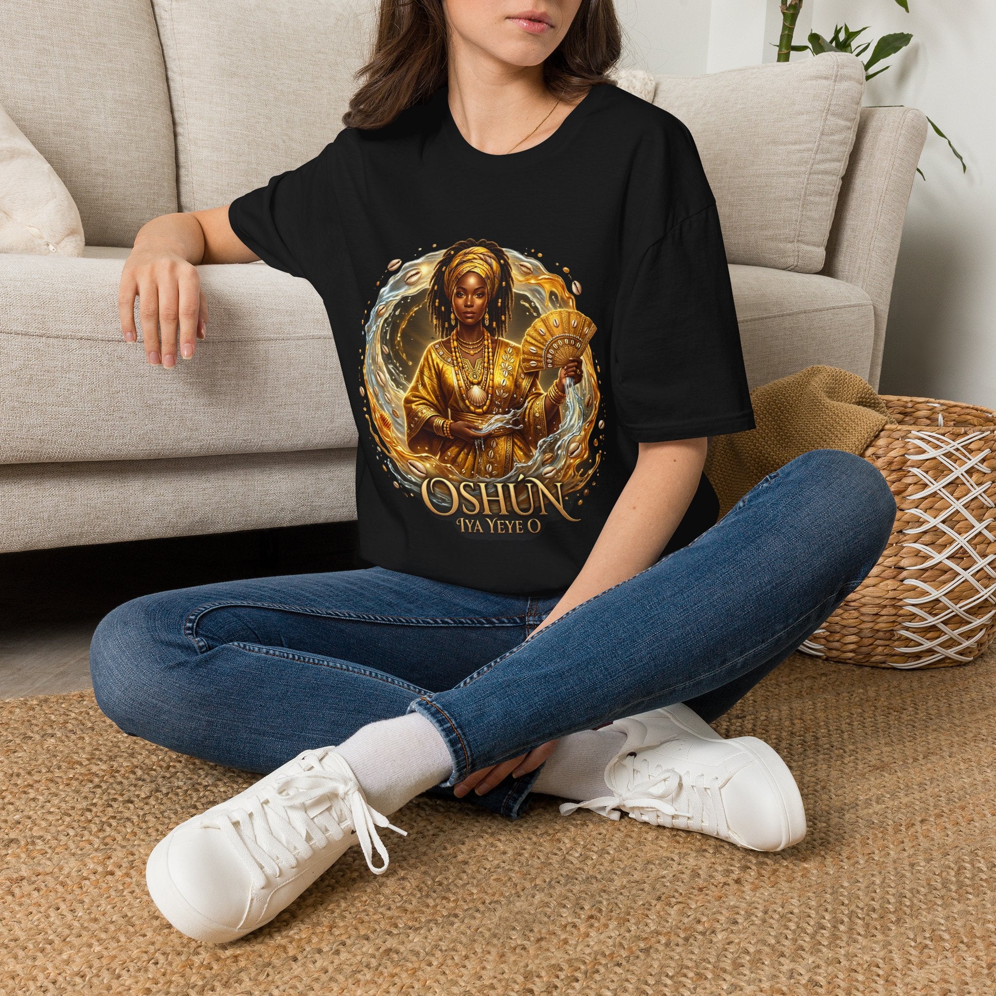 Camiseta Oshún Dorada — Unisex Softstyle